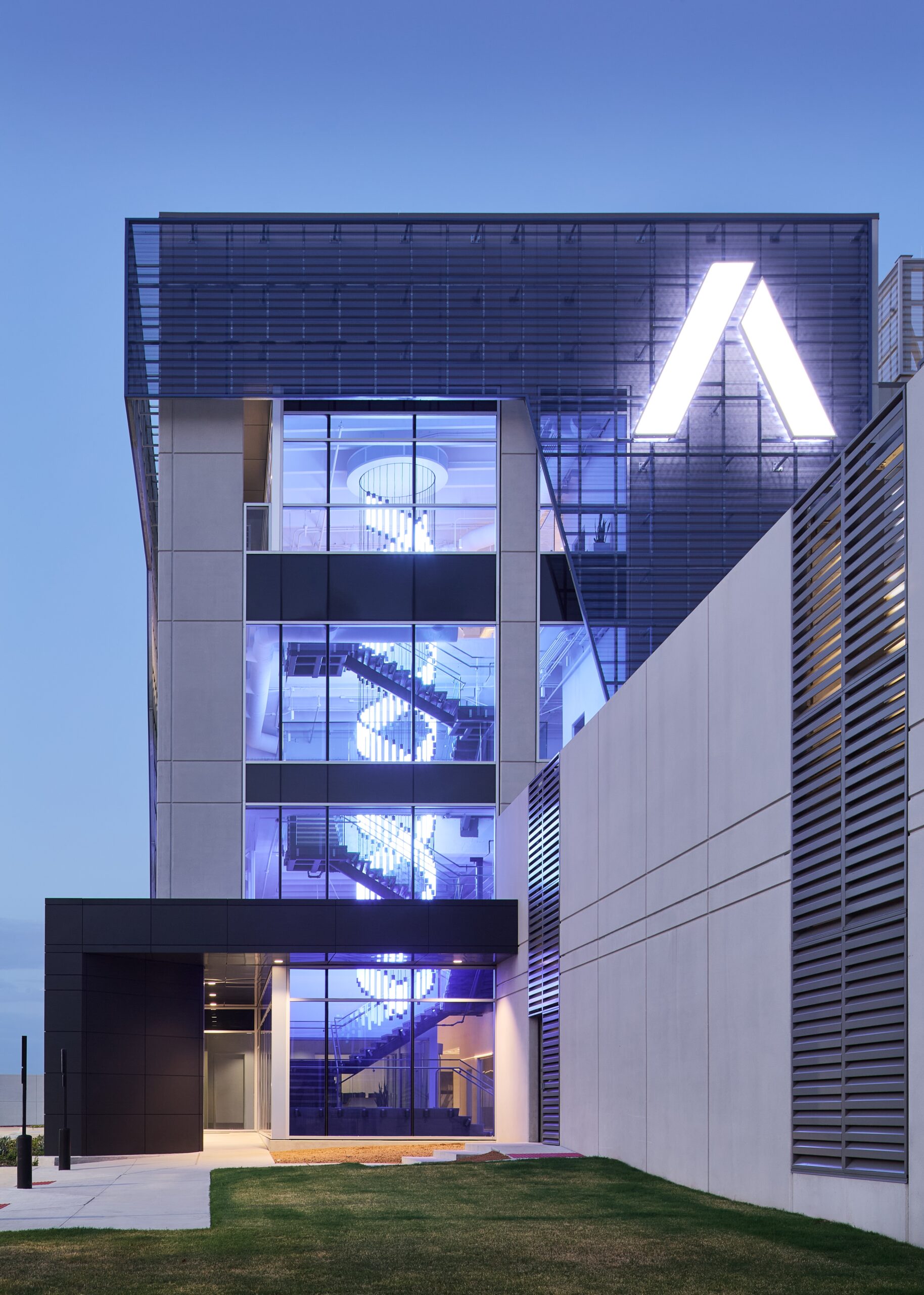 Aligned Data Centers DFW-02 (Dallas) – OCP Ready™ for Hyperscale